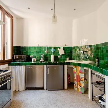 Melusina Homes Historical Center Apartamento *