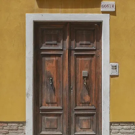 Melusina Homes * Venice