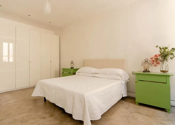 아파트 Melusina Homes Historical Center