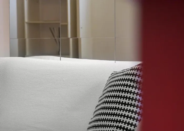 아파트 Melusina Homes Historical Center *