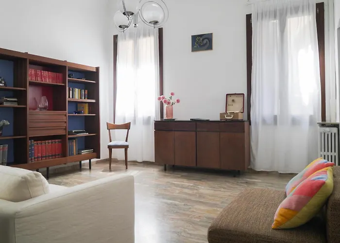 Melusina Homes Historical Center *