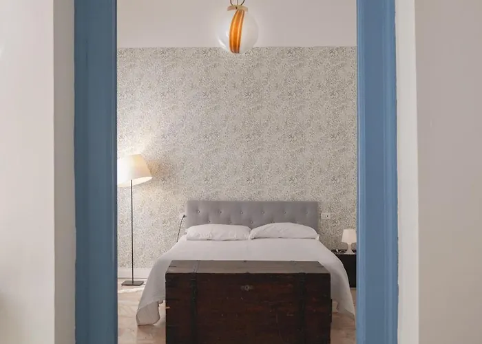 Melusina Homes Historical Center 아파트