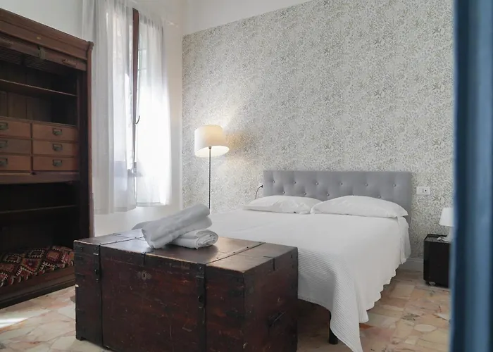 아파트 Melusina Homes Historical Center 베니스