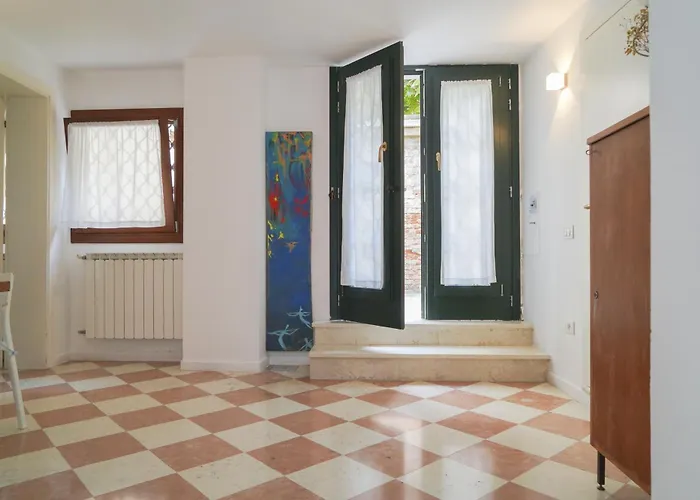 아파트 Melusina Homes Historical Center 베니스